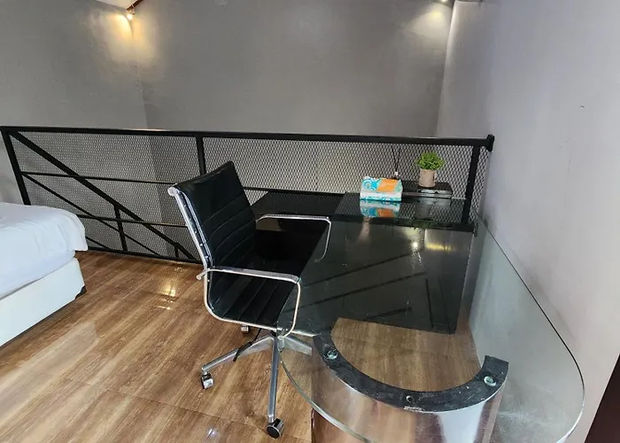 Loft Mezannine Sutji Lliving *