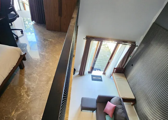アパート Loft Mezannine Sutji Lliving